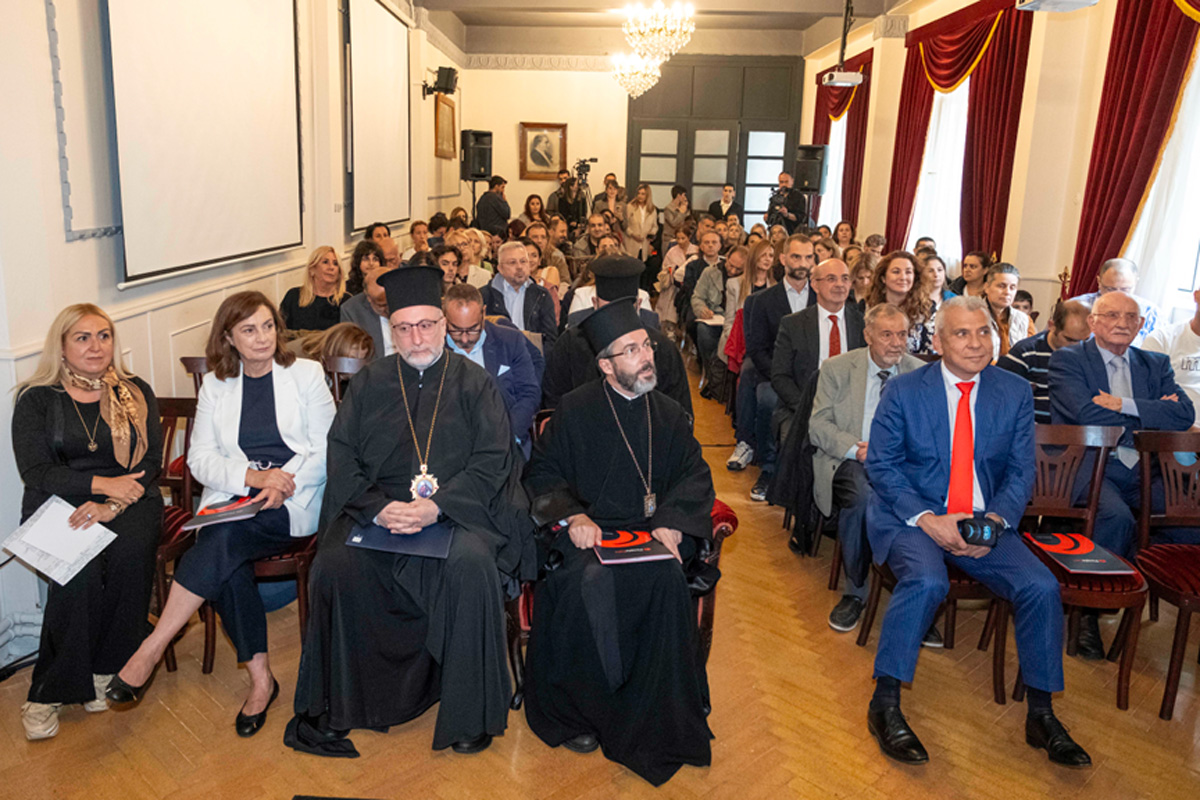 Γεμάτη η αίθουσα της εκδήλωσης, με τις συμμετοχές να ξεπερνούν κάθε προσδοκία